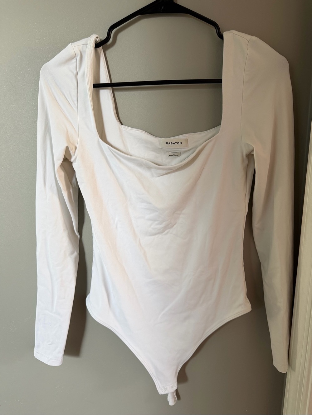 Babaton White Long-Sleeve Square-Neck Bodysuit